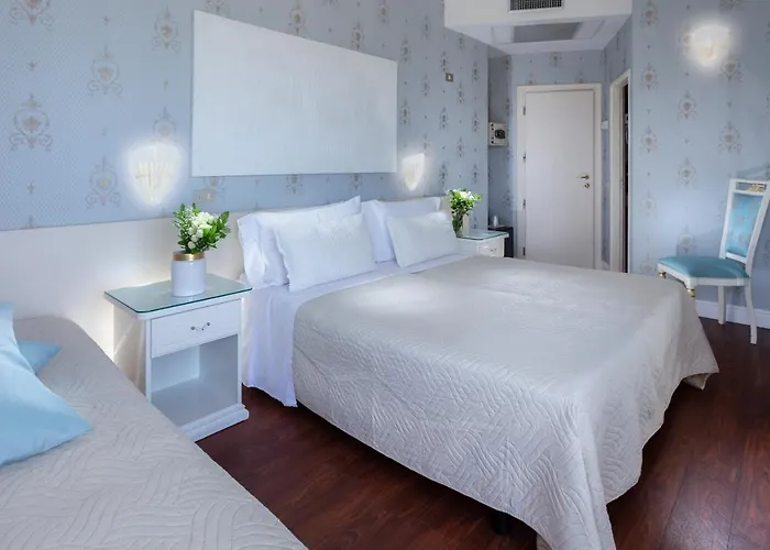 Admiral - On The 3* Riccione