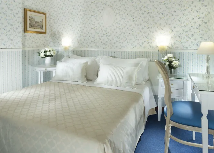 Admiral - On The 酒店 里乔内