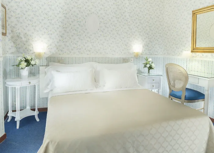 Admiral - On The Hotel 3*