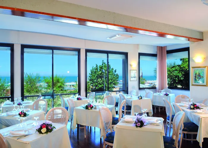 Admiral - On The Hotel