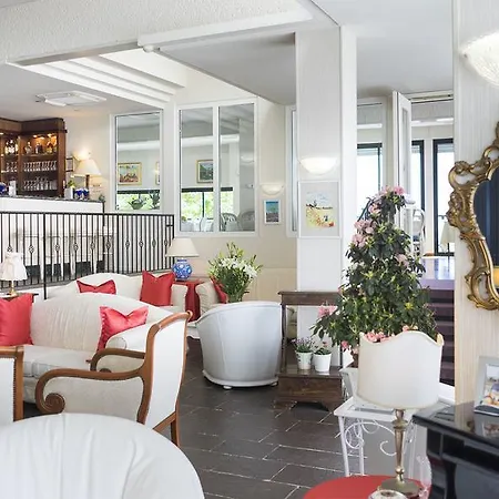 Admiral - Seaview Restaurant 3*