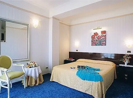 Admiral - On The Hotel 3*